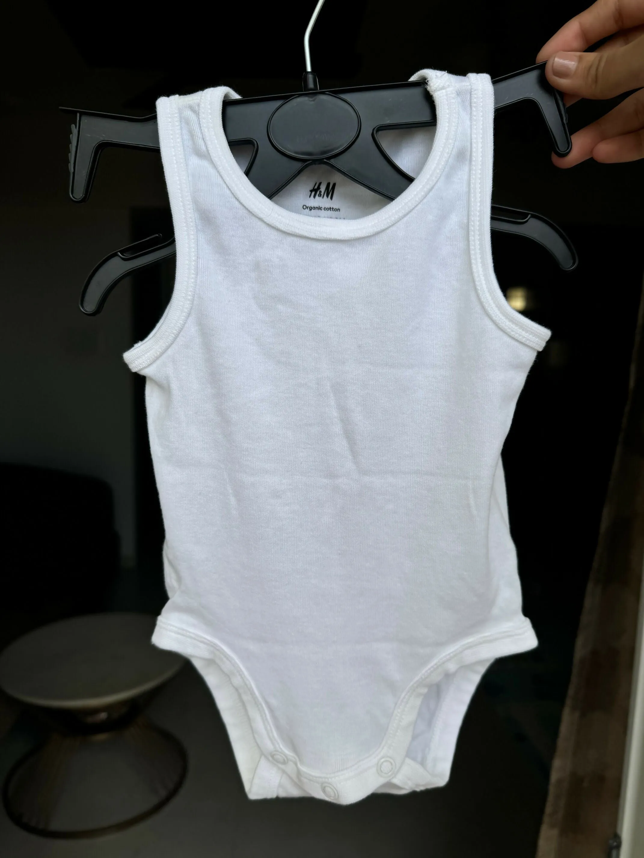 H&M White Sleeveless Bodysuit