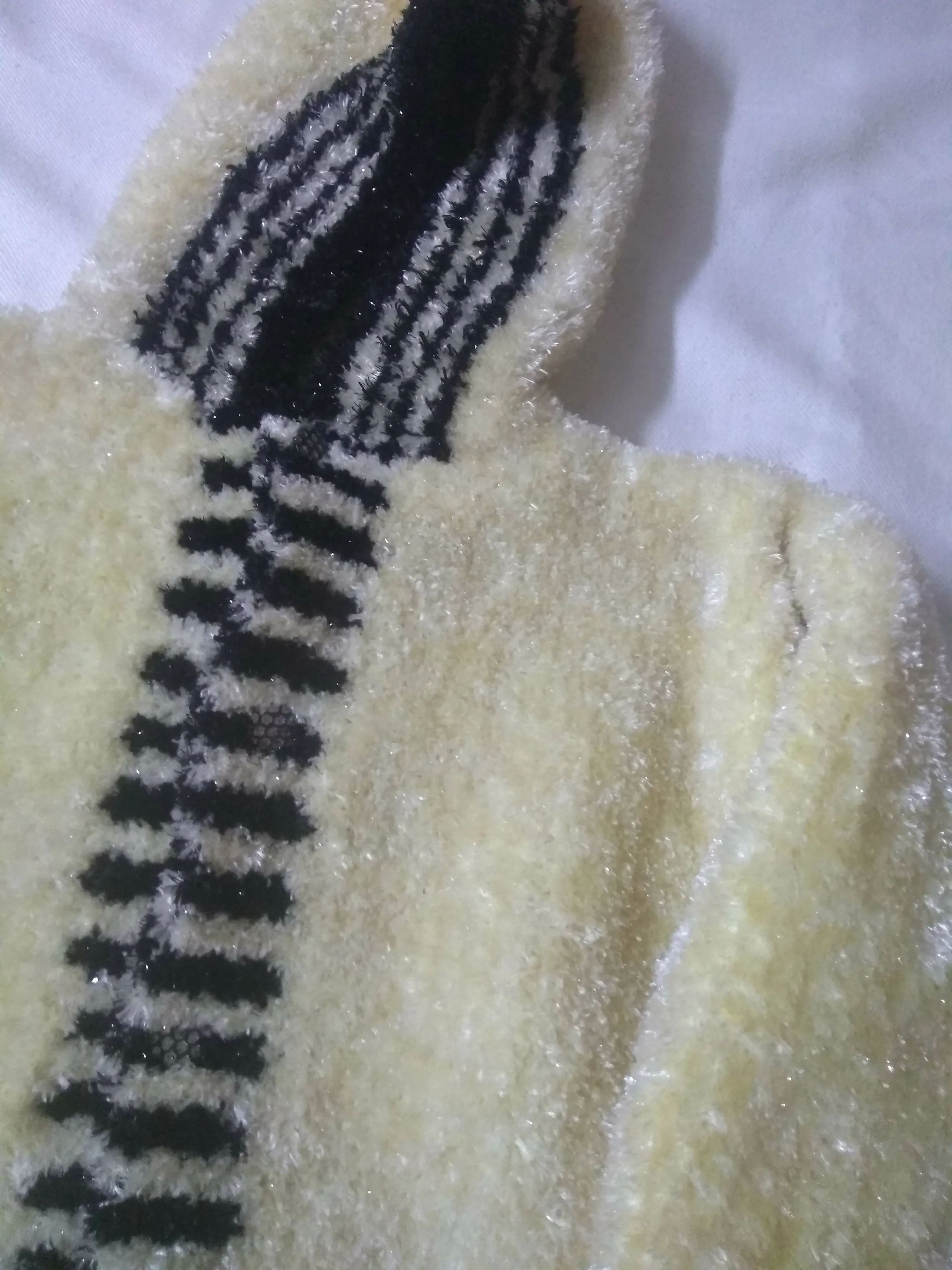 Kids woollen hand made sweater with hoodie