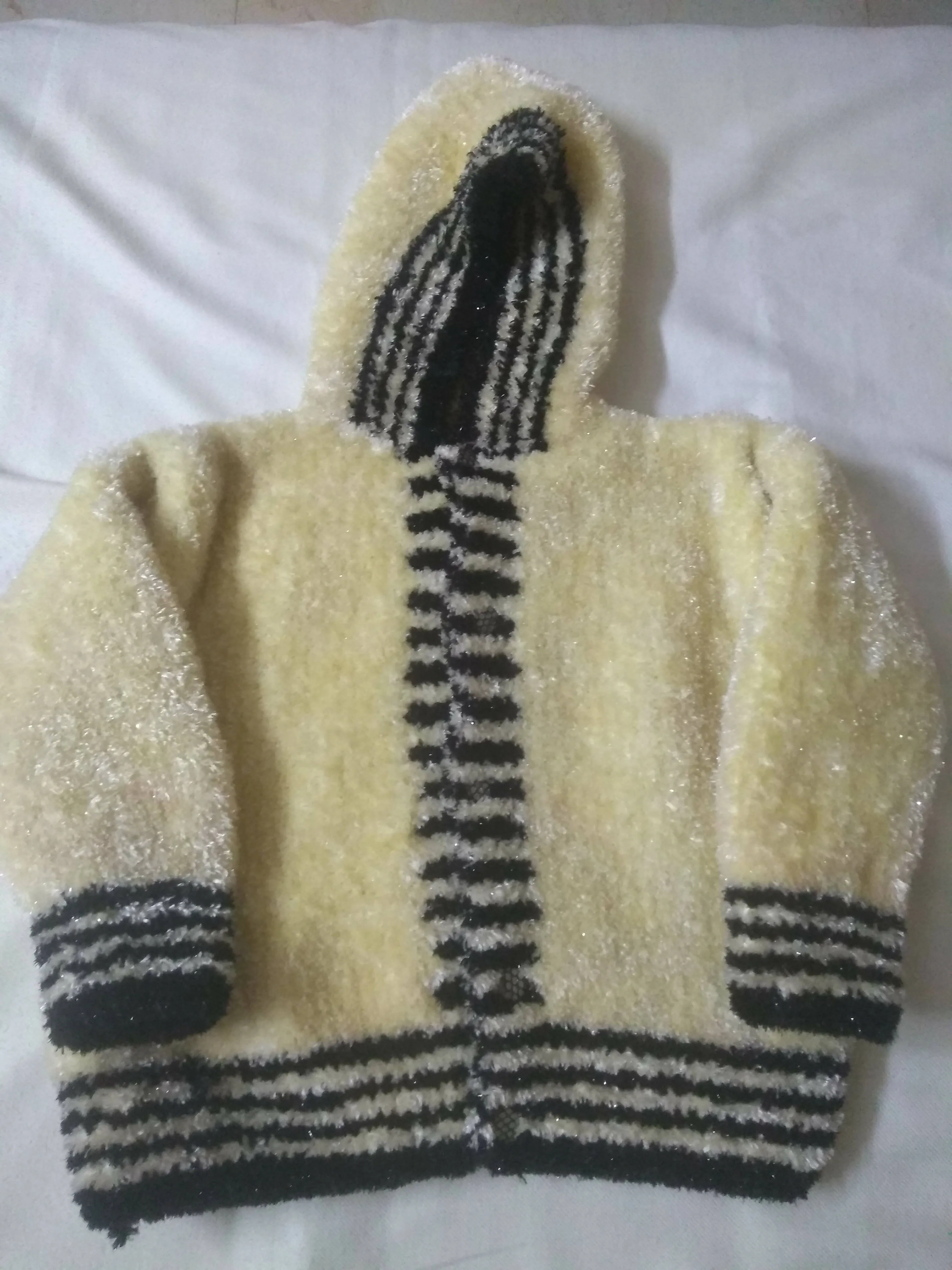 Kids woollen hand made sweater with hoodie