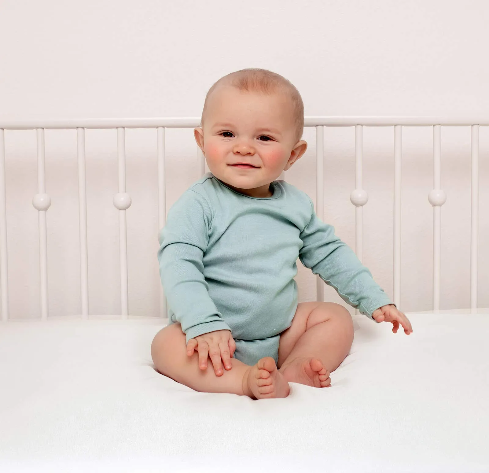 PURE BAMBOO: 100% Organic Viscose Derived from Bamboo Baby Crib Fitted Sheet